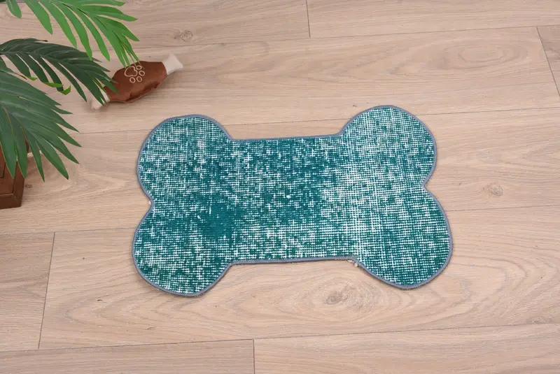 Green Absorbent Pet Pad, Waterproof & Non-Slip Pet Mat - 1